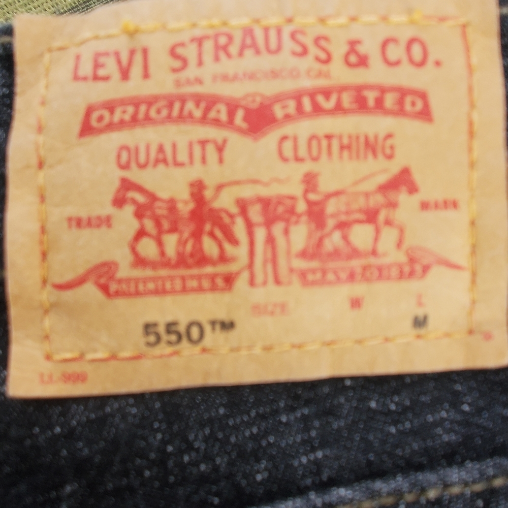 Levi's 550 Relaxed Fit Stretch Taper Leg Jeans Women's Size 8 EUC - Picture 6 of 10